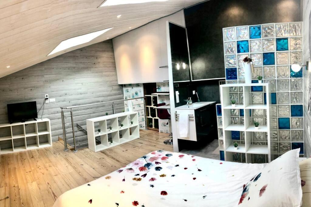 Duplex Atypique 20' De Toulouse Apartment Leguevin Exterior foto